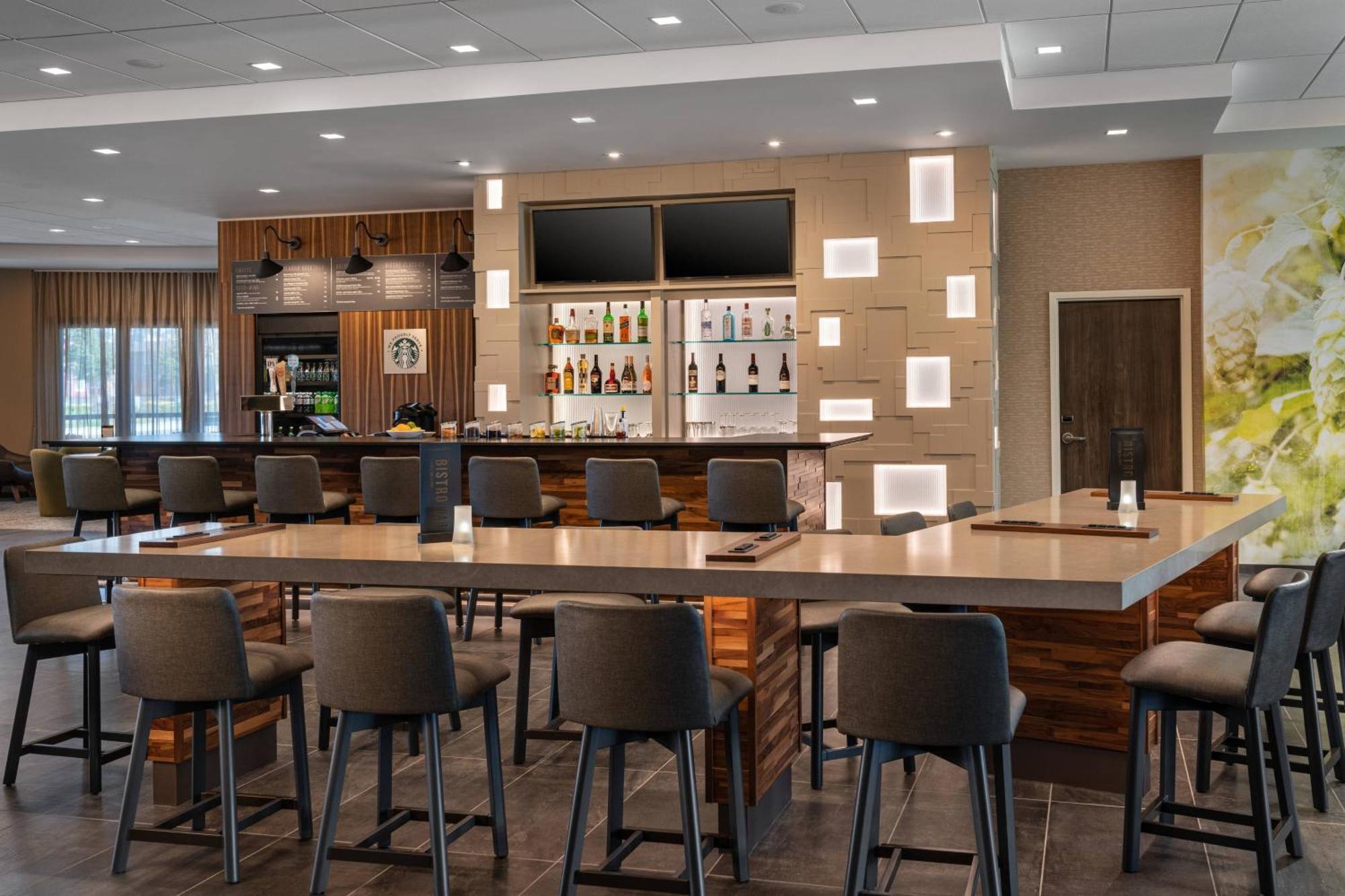 Hotel Courtyard By Marriott Petaluma Sonoma County Zewnętrze zdjęcie